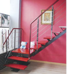 钢木楼梯的色彩特征