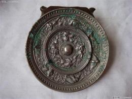 古代海兽葡萄镜照片及拍卖行情